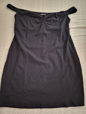 Black Off-Shoulder Twist Front Dress